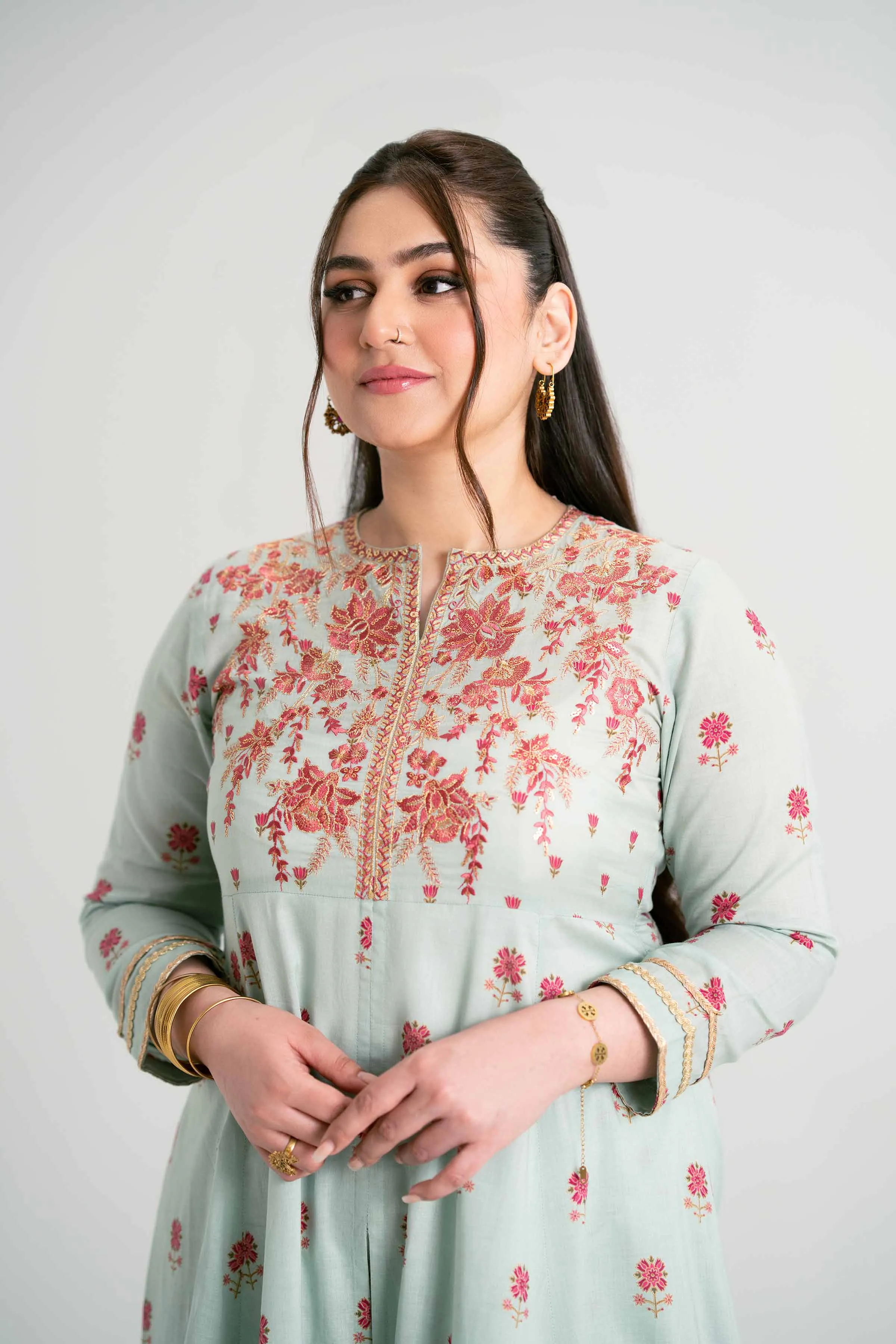 2 Piece - Embroidered Suit - PMD25-08 M