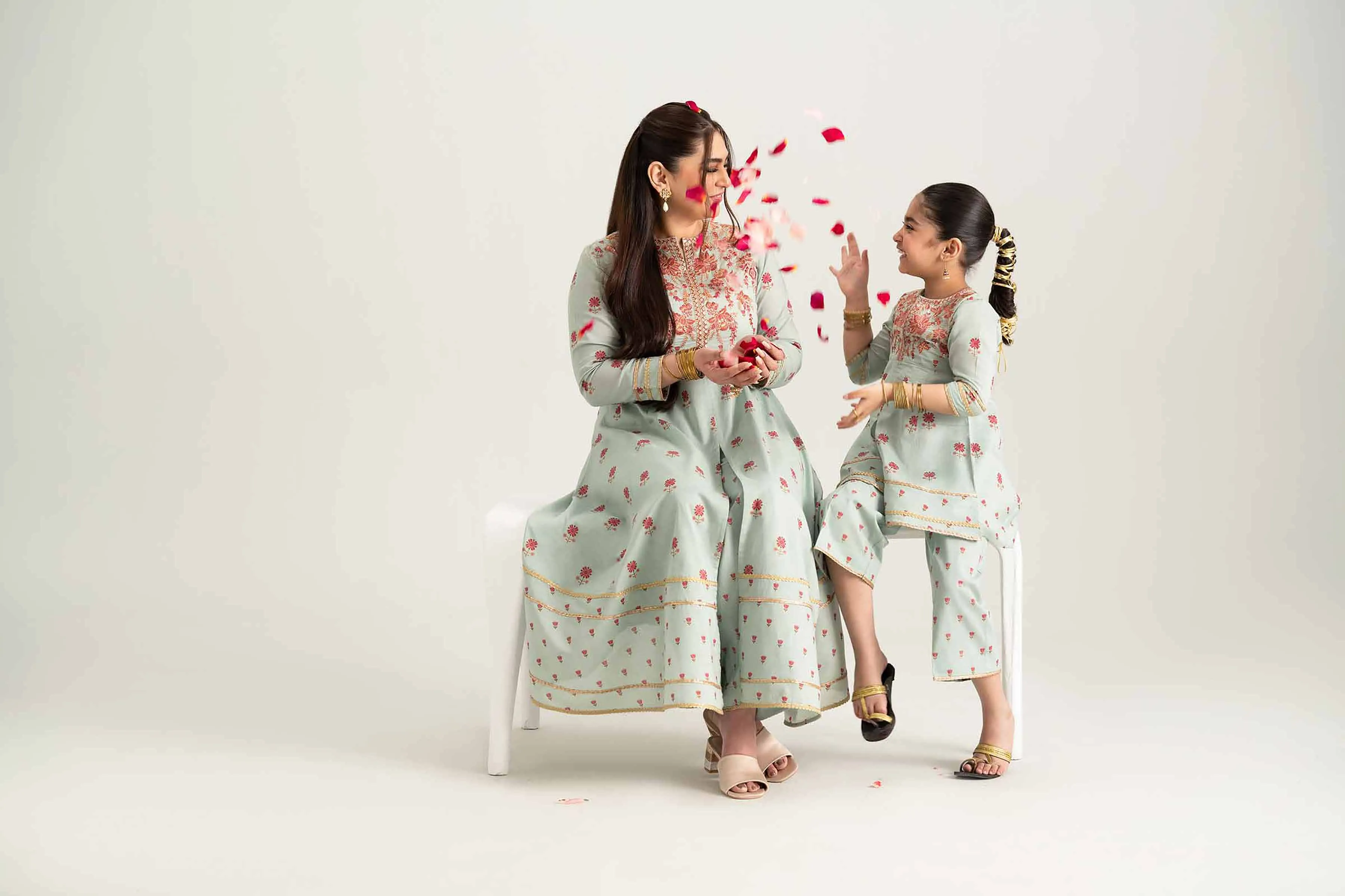 2 Piece - Embroidered Suit - PMD25-08 M