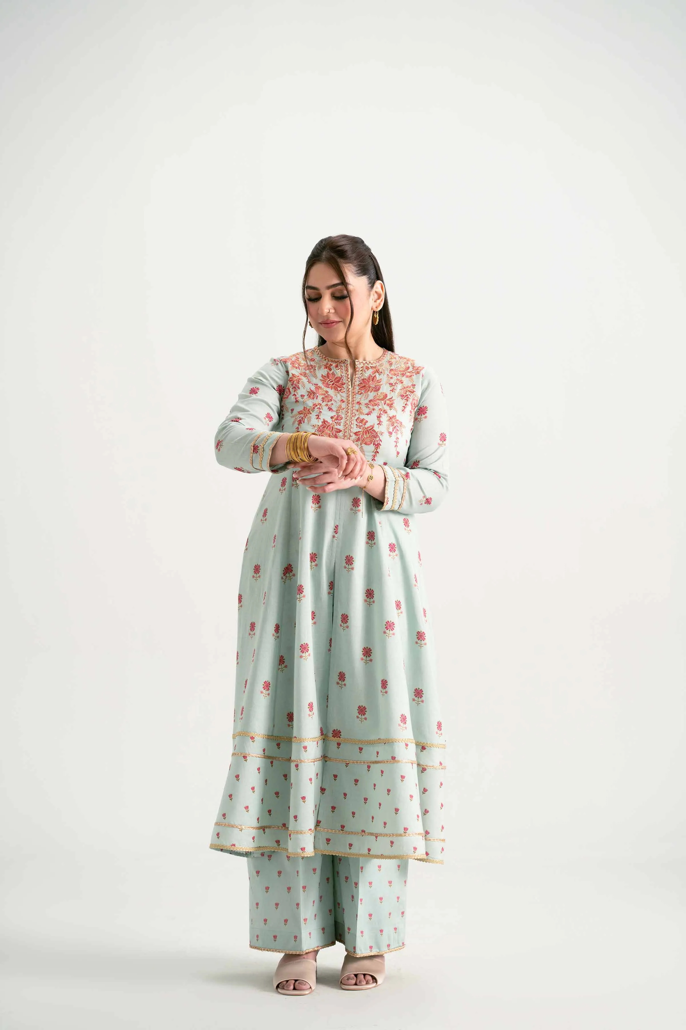 2 Piece - Embroidered Suit - PMD25-08 M