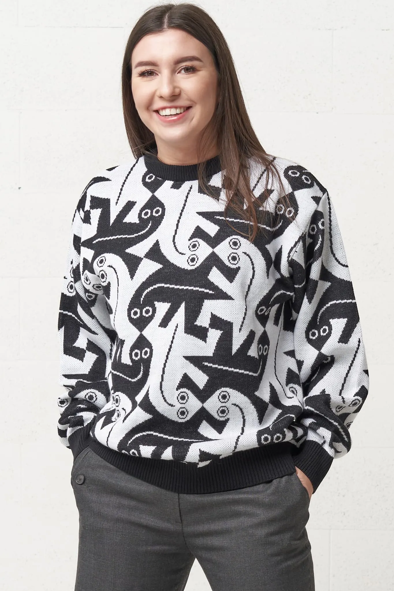 Casual look wool lizard sweater