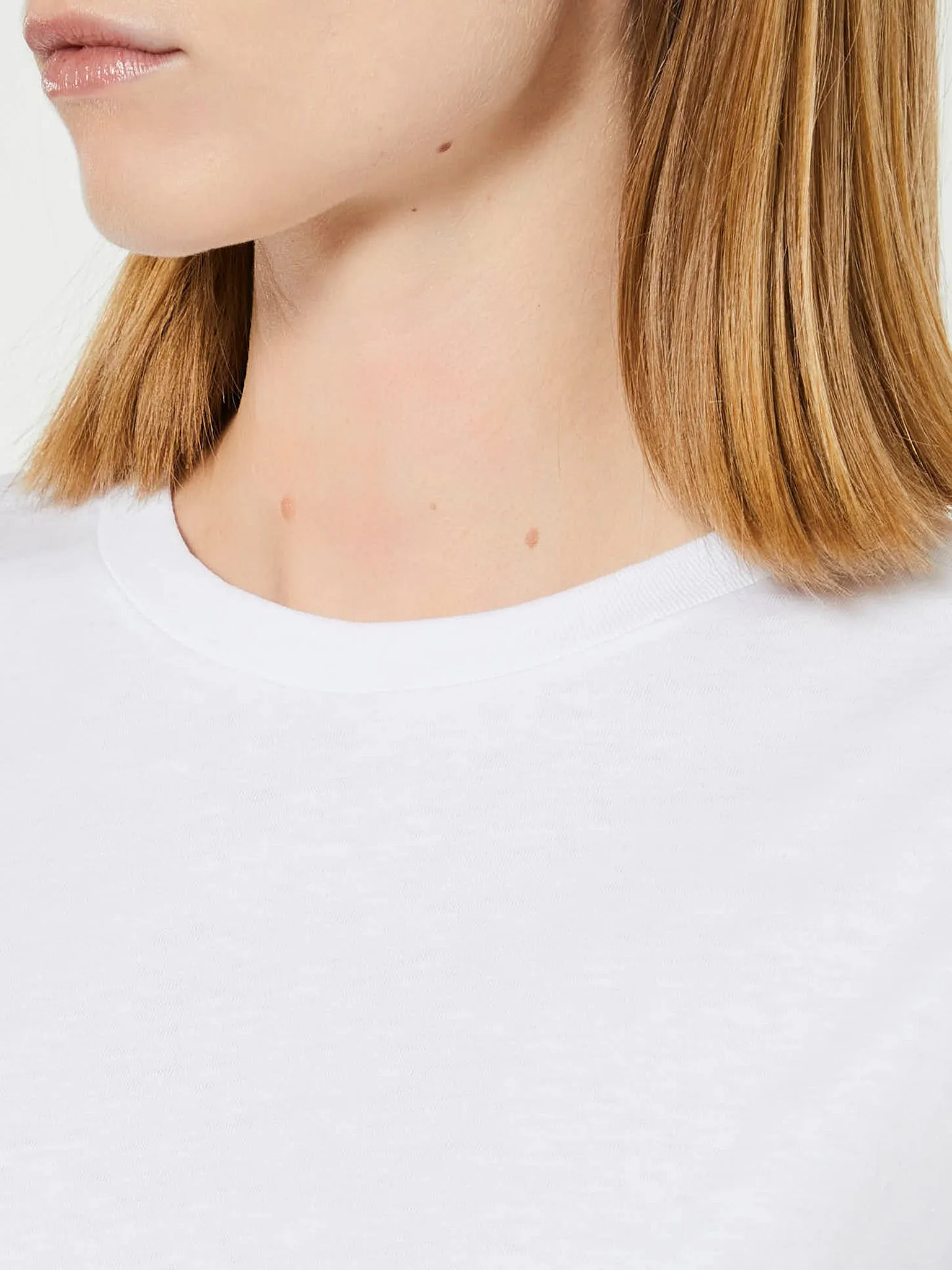 Classic Circular T-Shirt in White