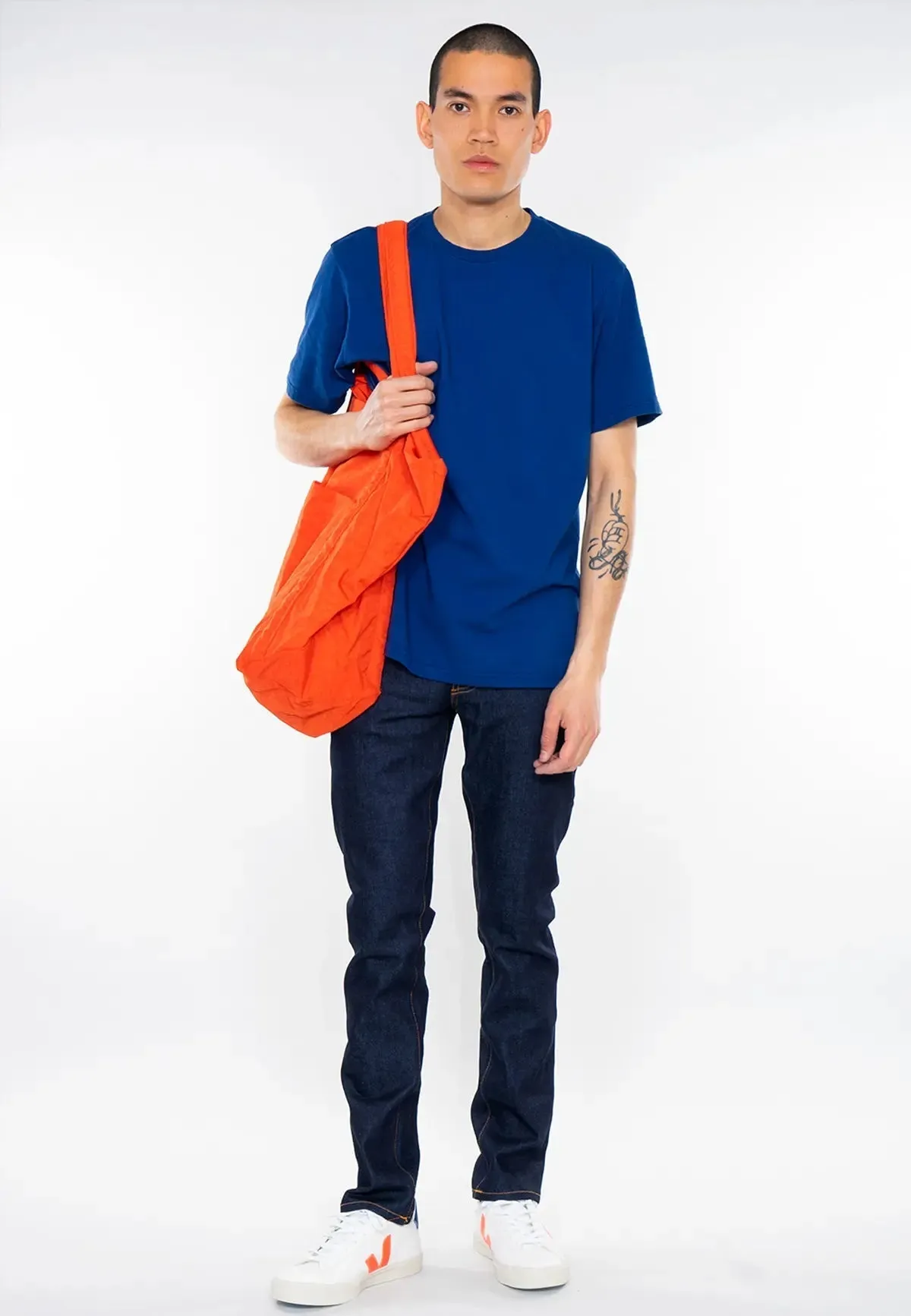 MEN'S CLASSIC T-SHIRT