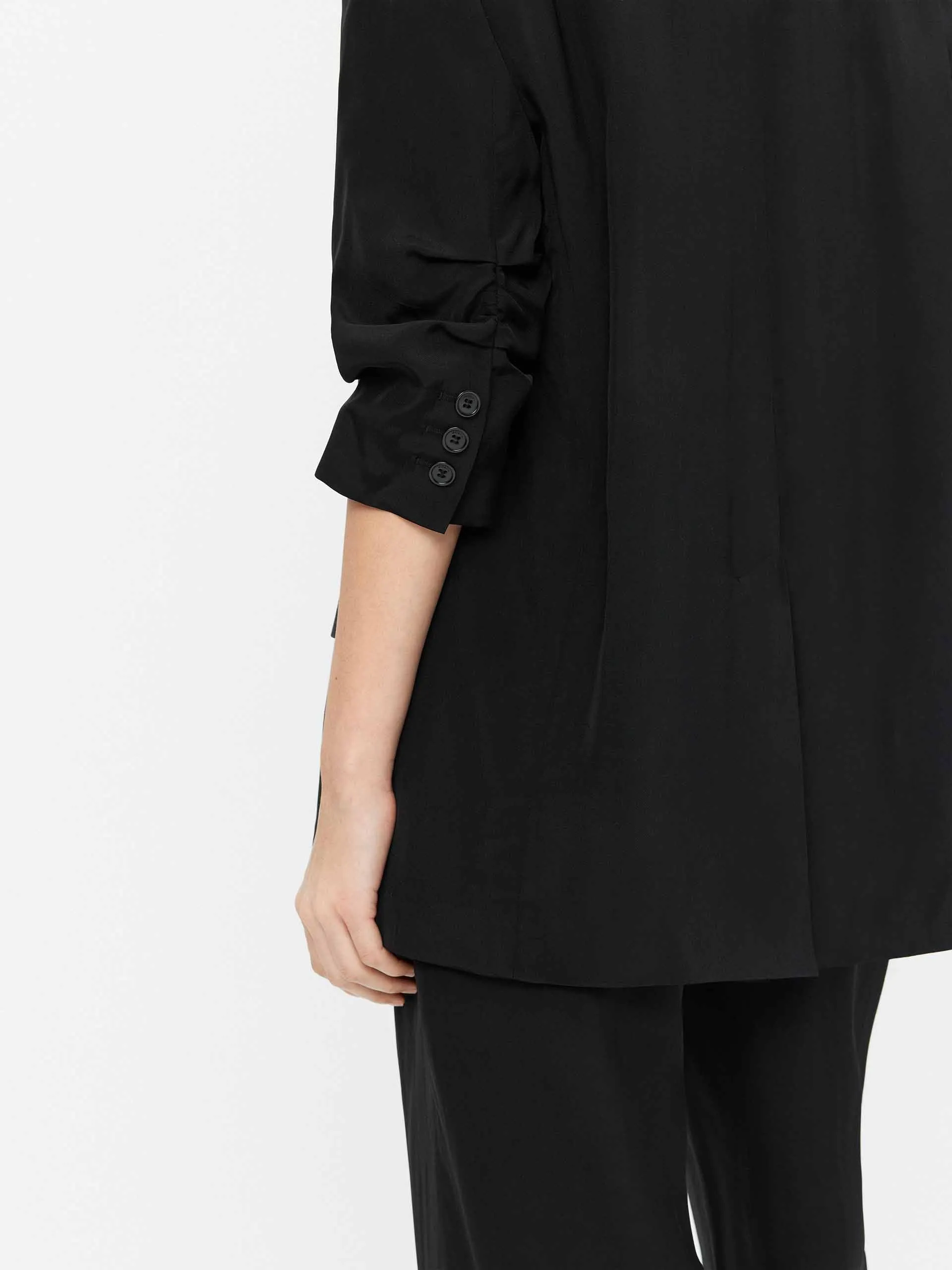 Padded Shoulders Relaxed Blazer