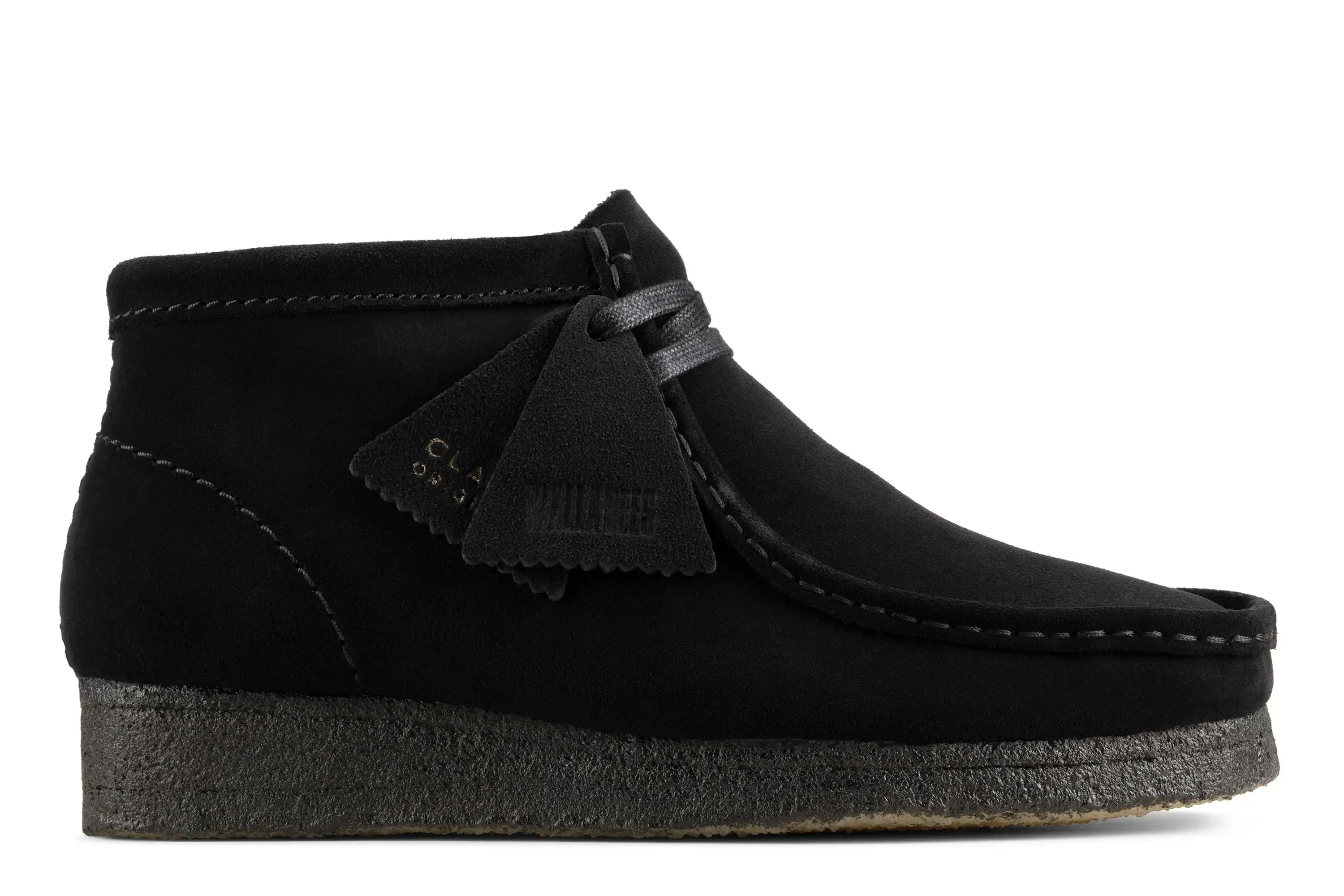 Women’s Clarks Wallabee – Timeless Style with Iconic Comfort
